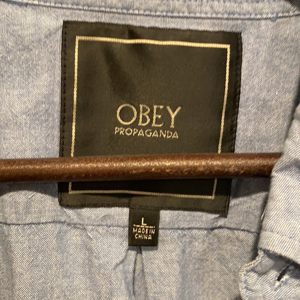 Obey Button Down - Picture 2 of 4